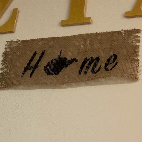 HOME BURLAP DECOR - Picture 2 of 2